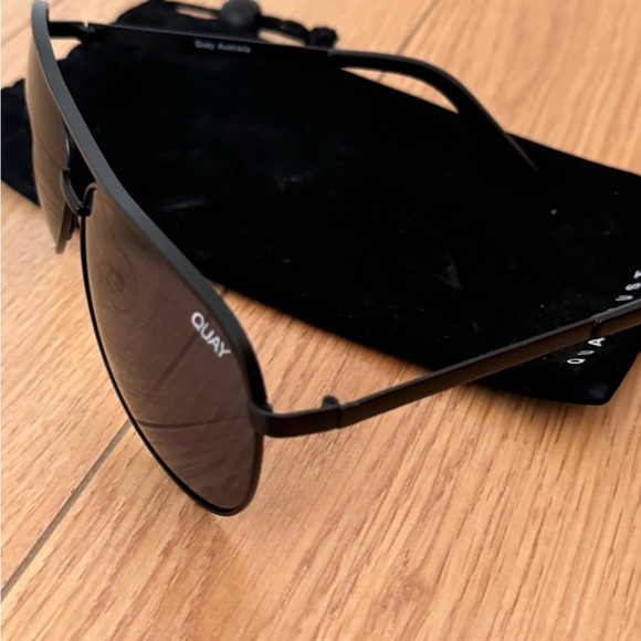 Quay Australian sunglasses - Picture 2 of 3